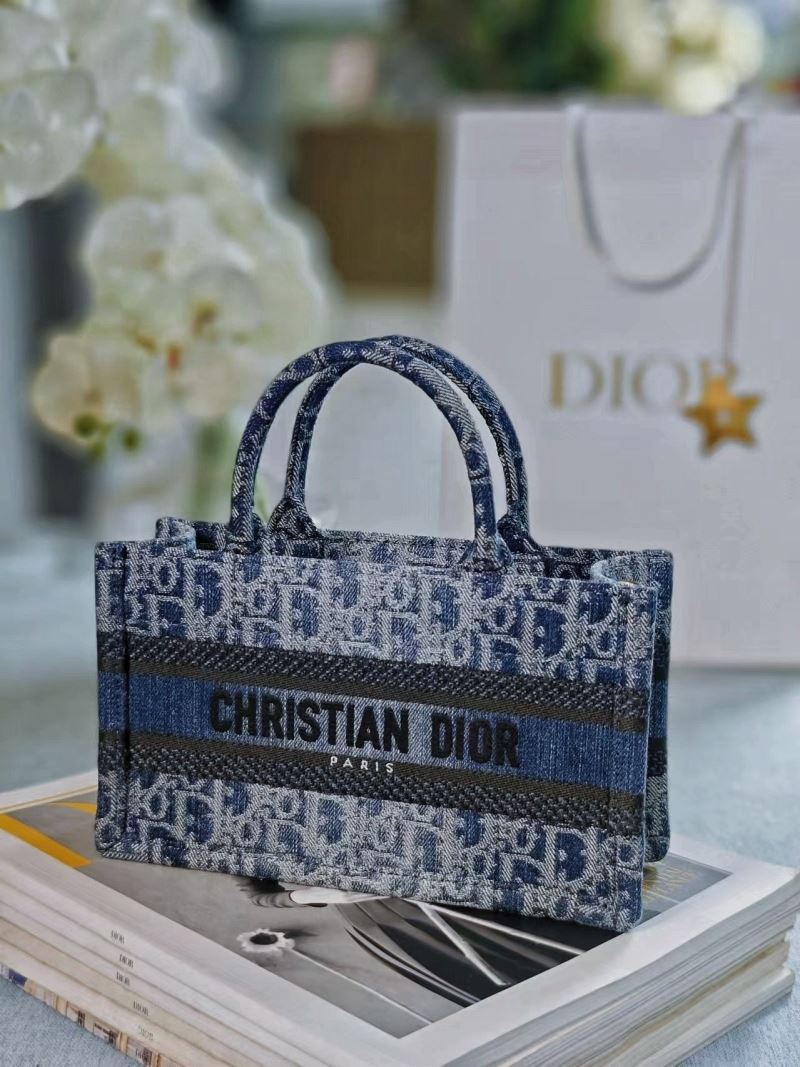 Christian Dior Shopping Bags